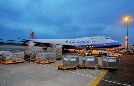 深圳机场入口：空运货物清关怎样操作？？？？？